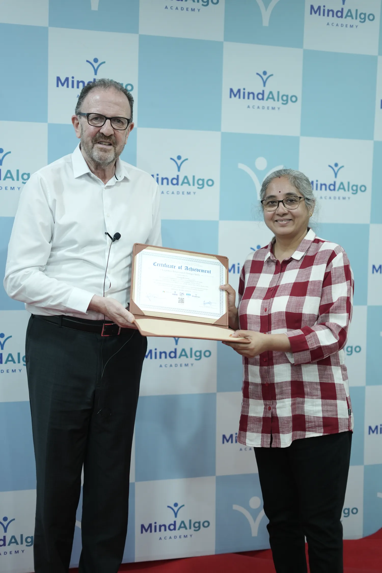 MindAlgo Academy graduate with their International Diploma in CBT certificate