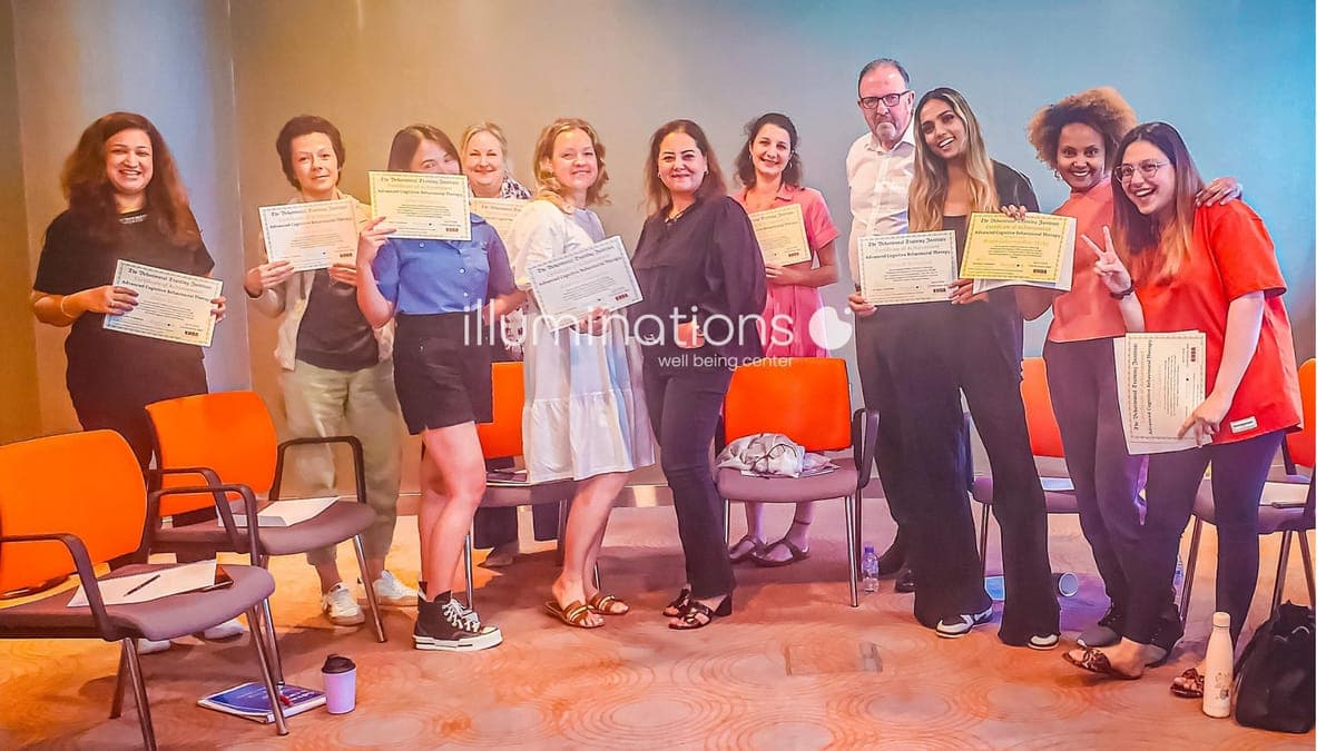 Graduates holding Advanced Cognitive Behavioural Therapy certificates from The Behavioural Training Institute
